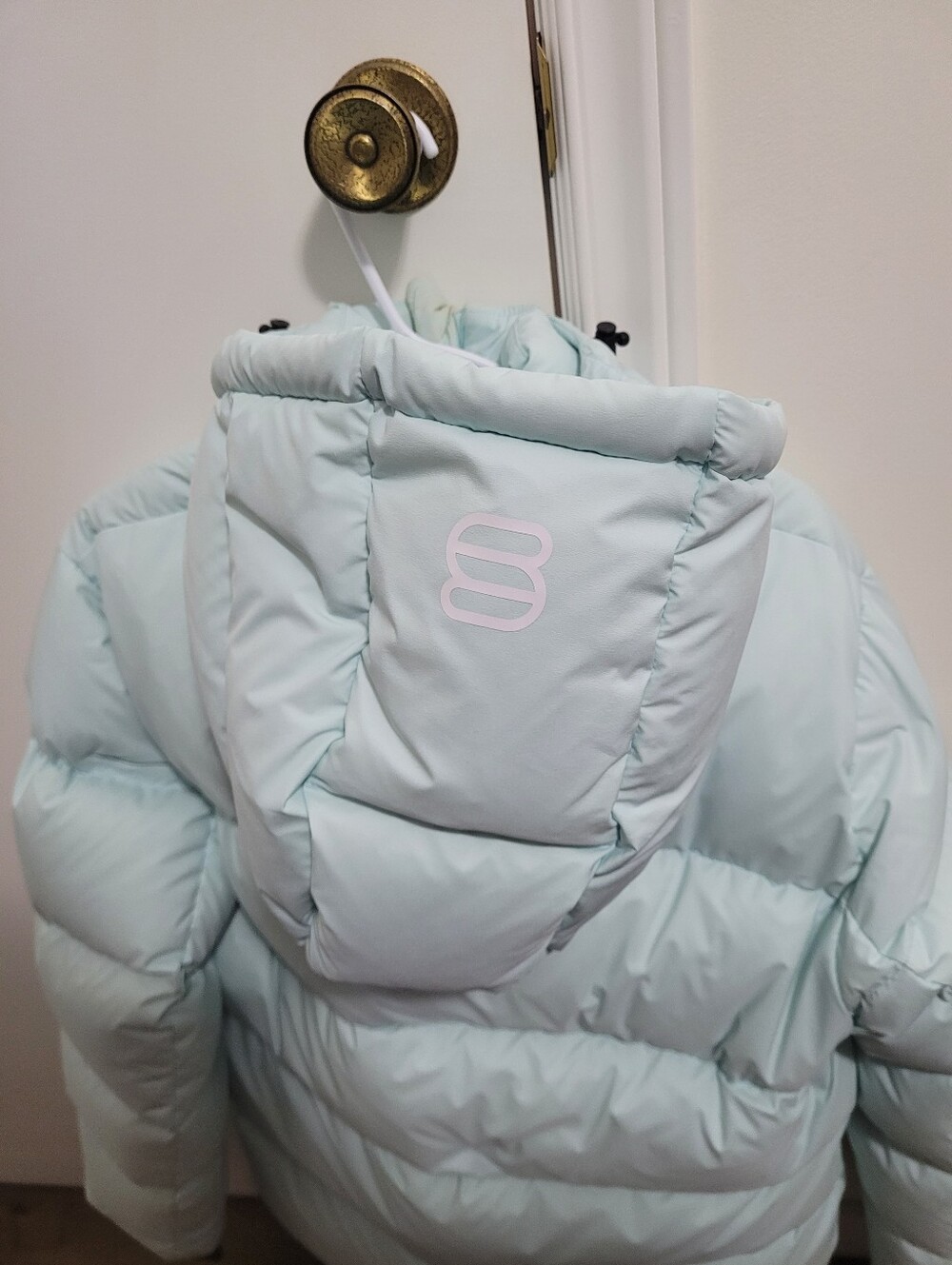 TNA SUPER PUFF CLIMATTE FABRIC WOMENS MEDIUM POWDER BLUE 800 FILL - Picture 3 of 6